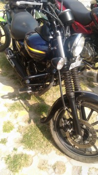 Bajaj Avenger Street 150