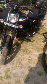 Bajaj Avenger Street 150