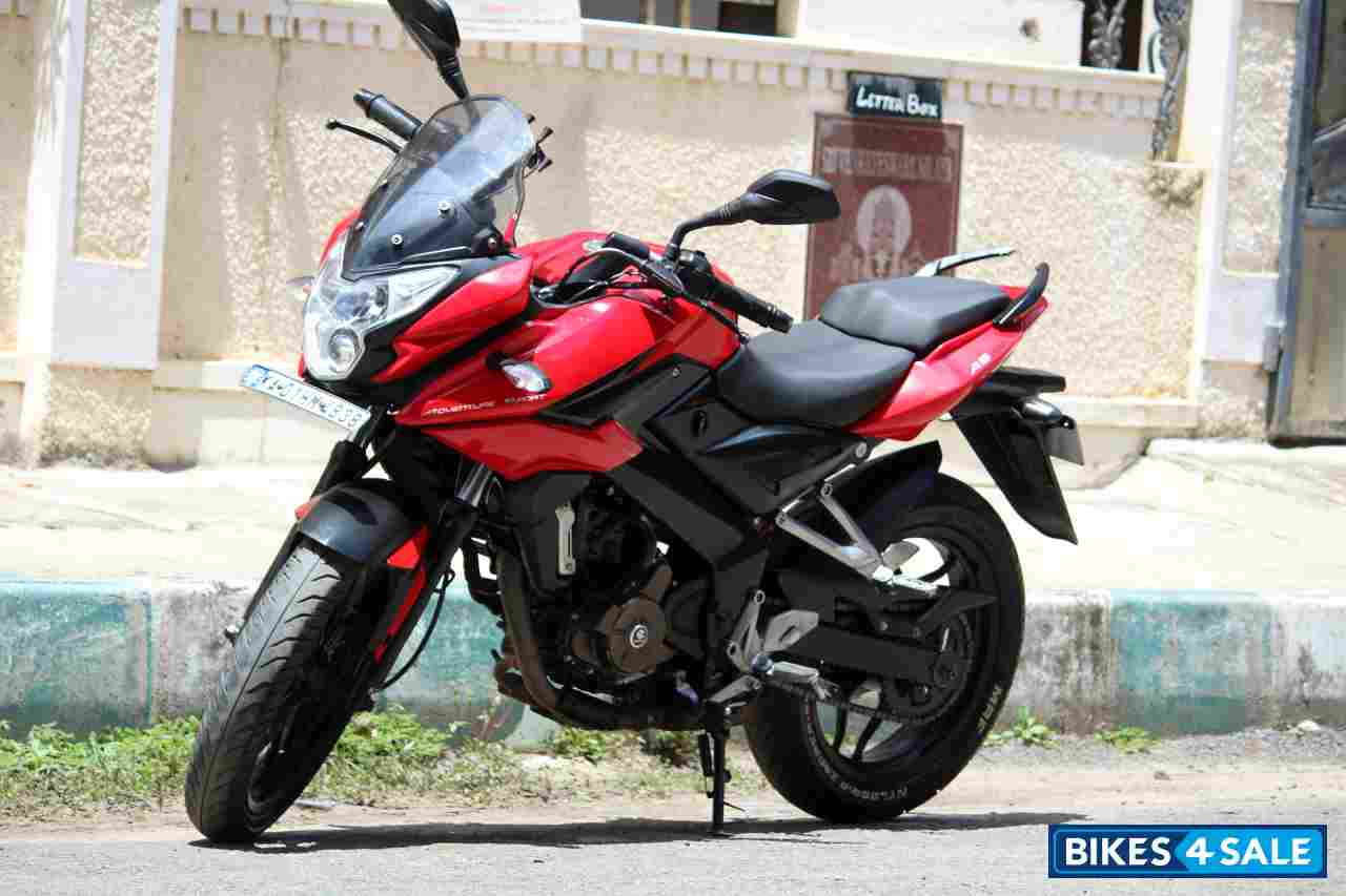 Passion Red Bajaj Pulsar AS 200 Passion Red Bajaj Pulsar AS 200
