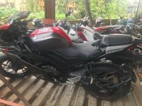 Thunder Grey + Red Yamaha YZF R15 V3
