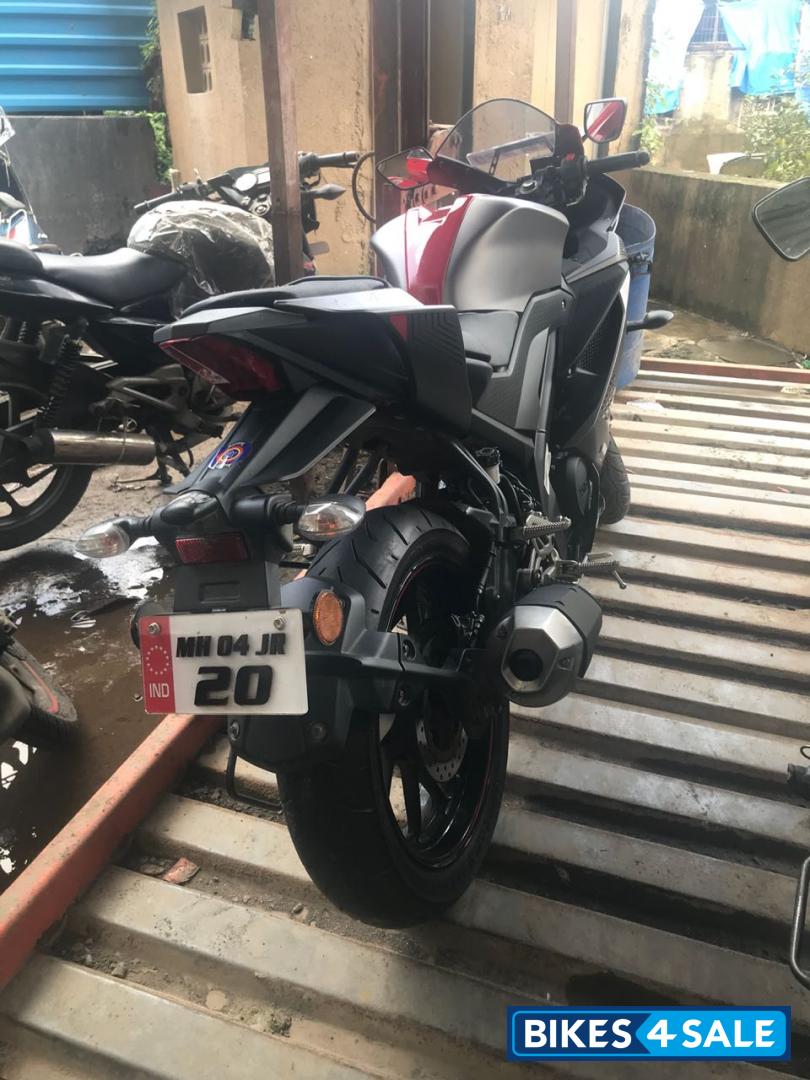 Thunder Grey + Red Yamaha YZF R15 V3 Thunder Grey + Red Yamaha YZF R15 V3