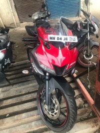 Thunder Grey + Red Yamaha YZF R15 V3