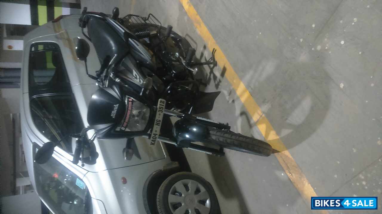 Black Hero Splendor NXG