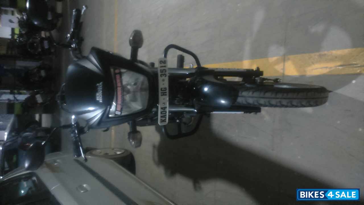 Black Hero Splendor NXG