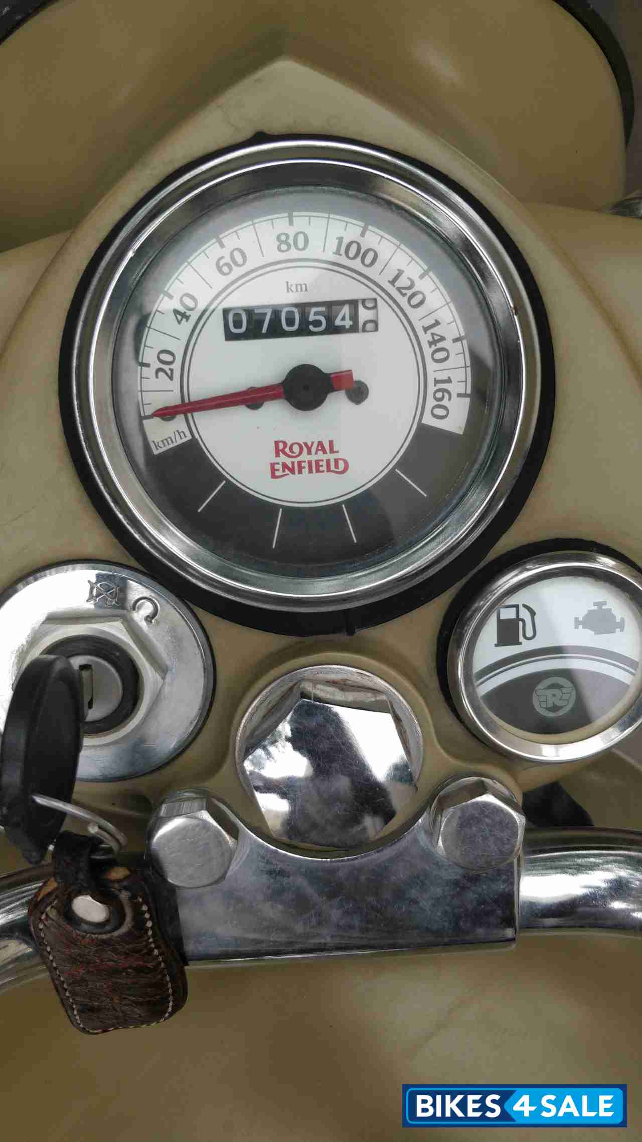 Desert Storm Royal Enfield Classic 500