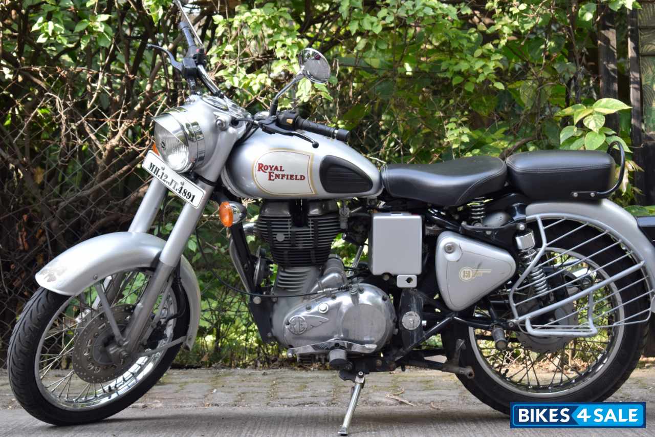 Used 2013 model Royal Enfield Classic 350 for sale in Pune ...