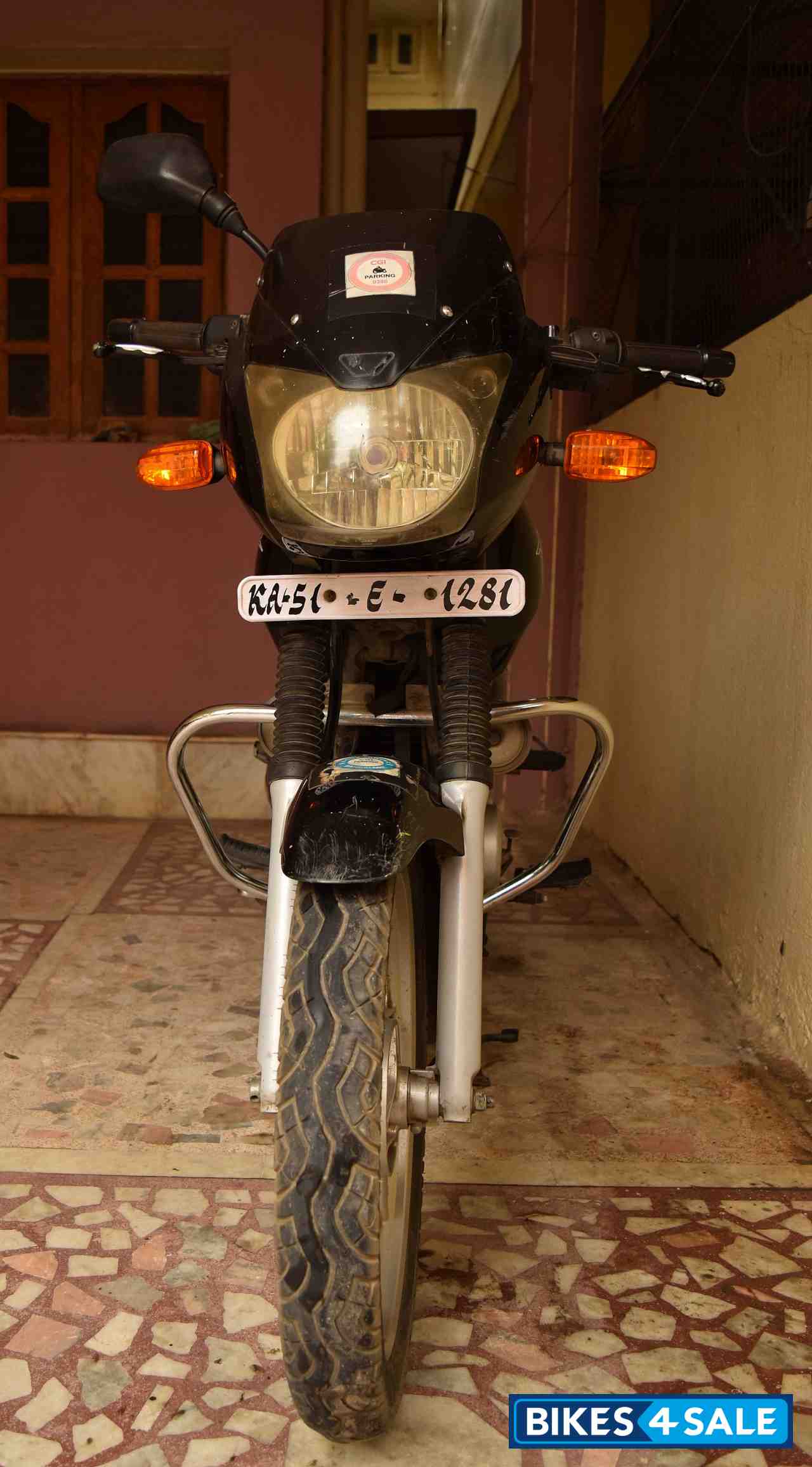 Black Bajaj Pulsar 150 DTSi