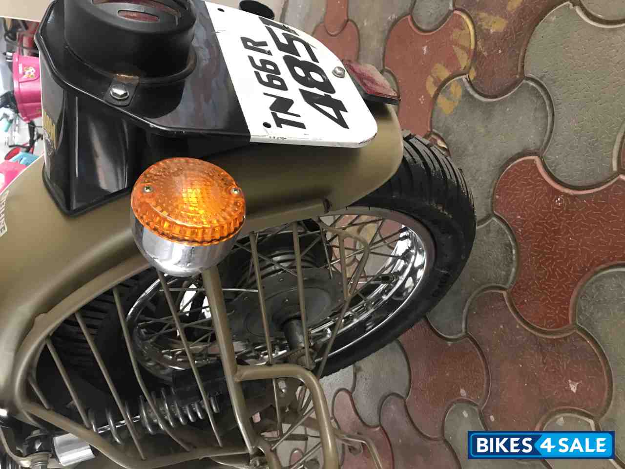 Brown Royal Enfield Classic Desert Storm