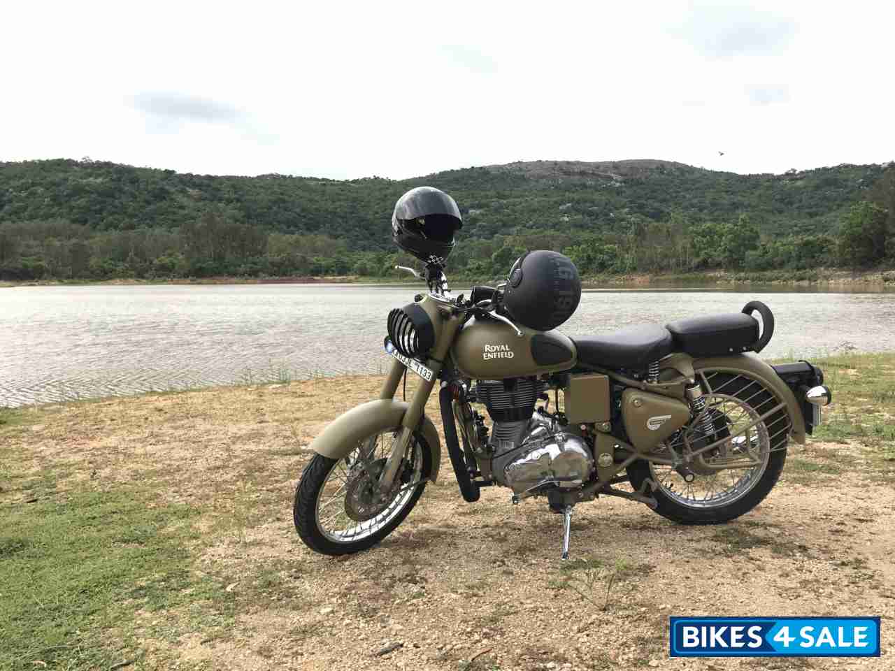 Royal Enfield Classic Desert Storm
