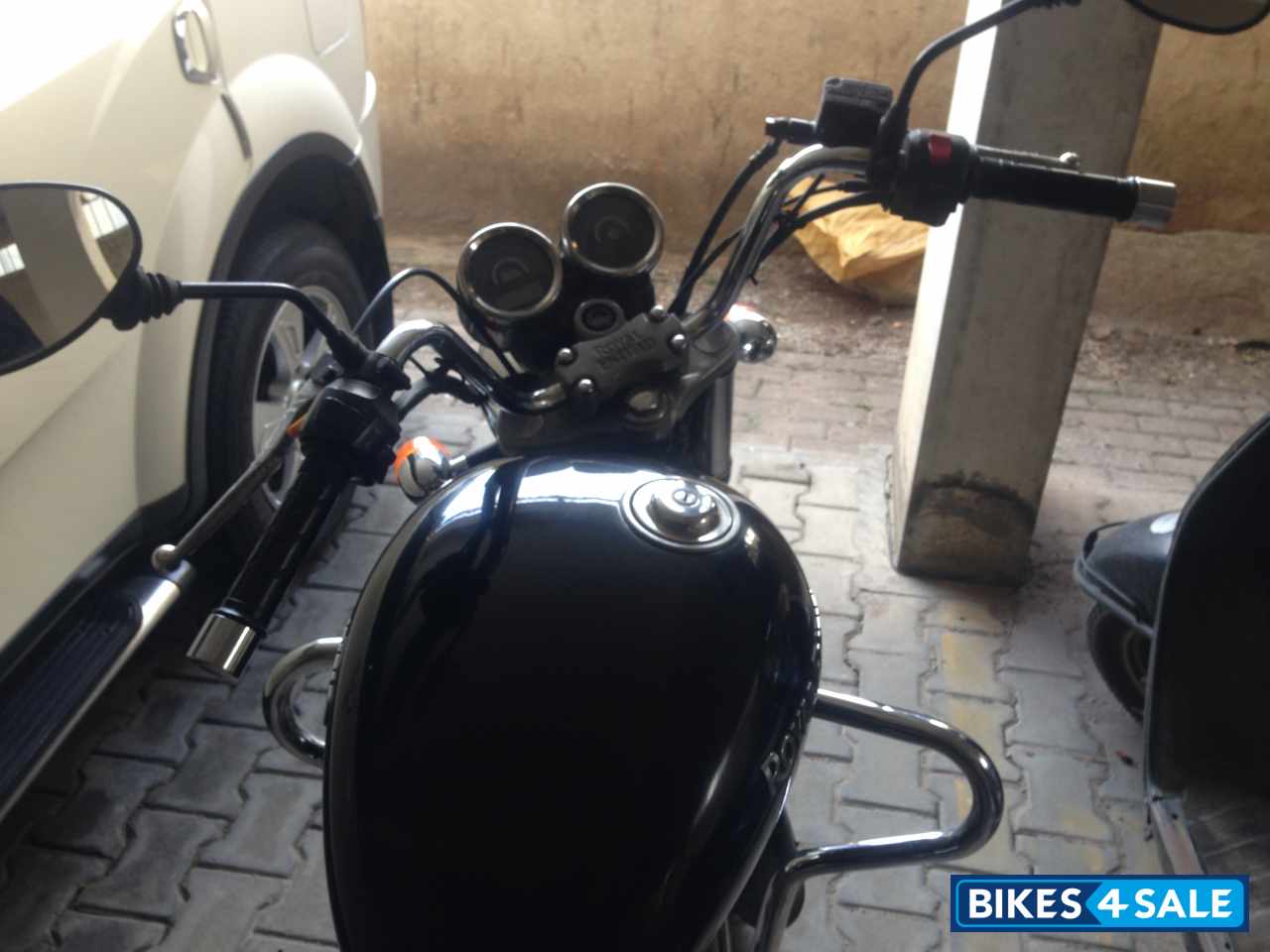 Flicker Black Royal Enfield Thunderbird 350