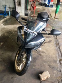 Yamaha YZF R15 V2