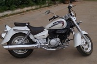 Hyosung Aquila GV250