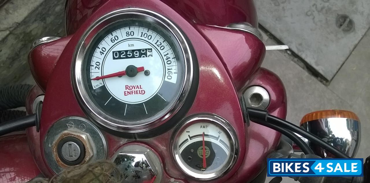 Royal Enfield Classic 350 Royal Enfield Classic 350