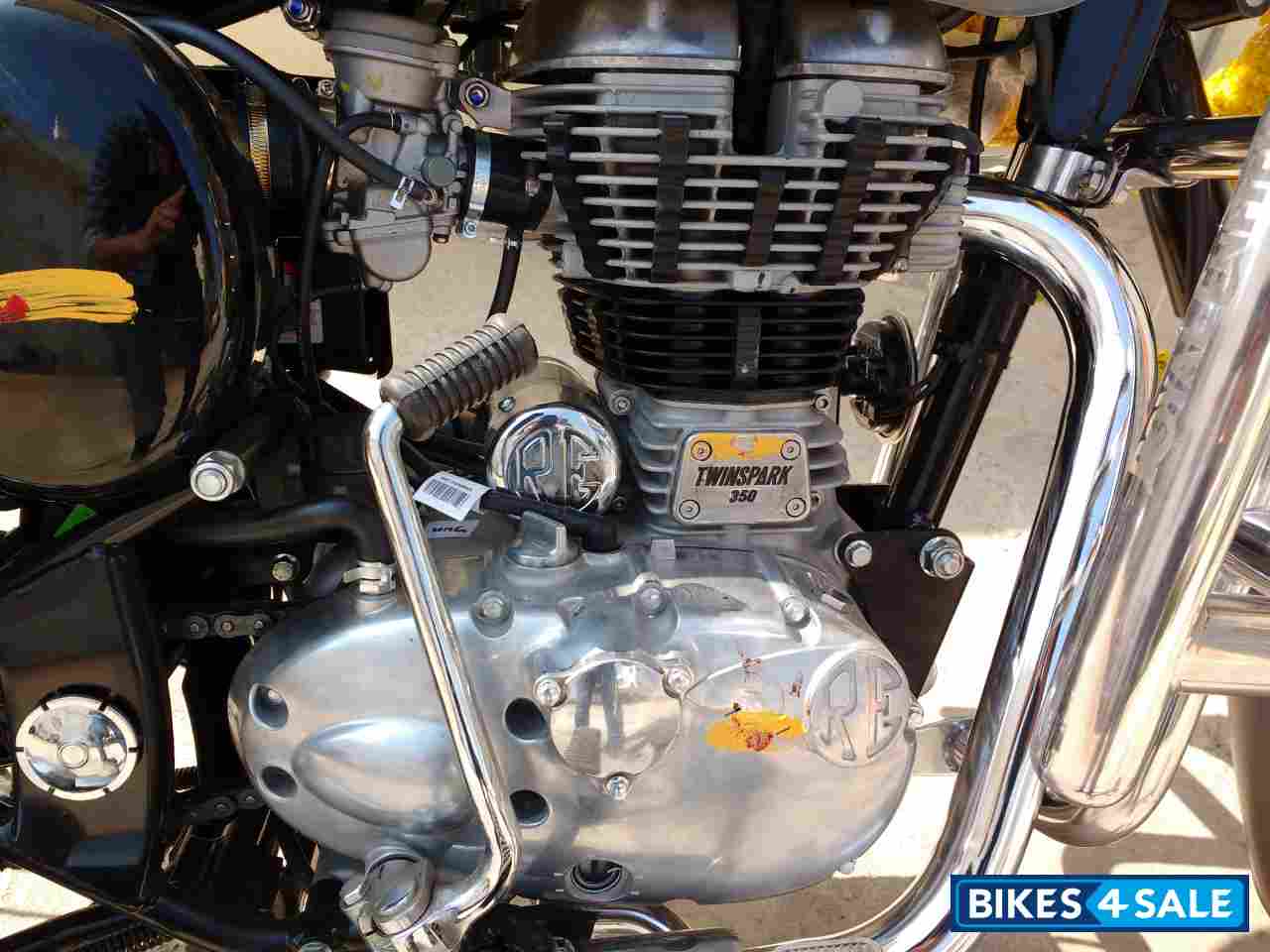 Gunmetal Gray Royal Enfield Classic Gunmetal Grey