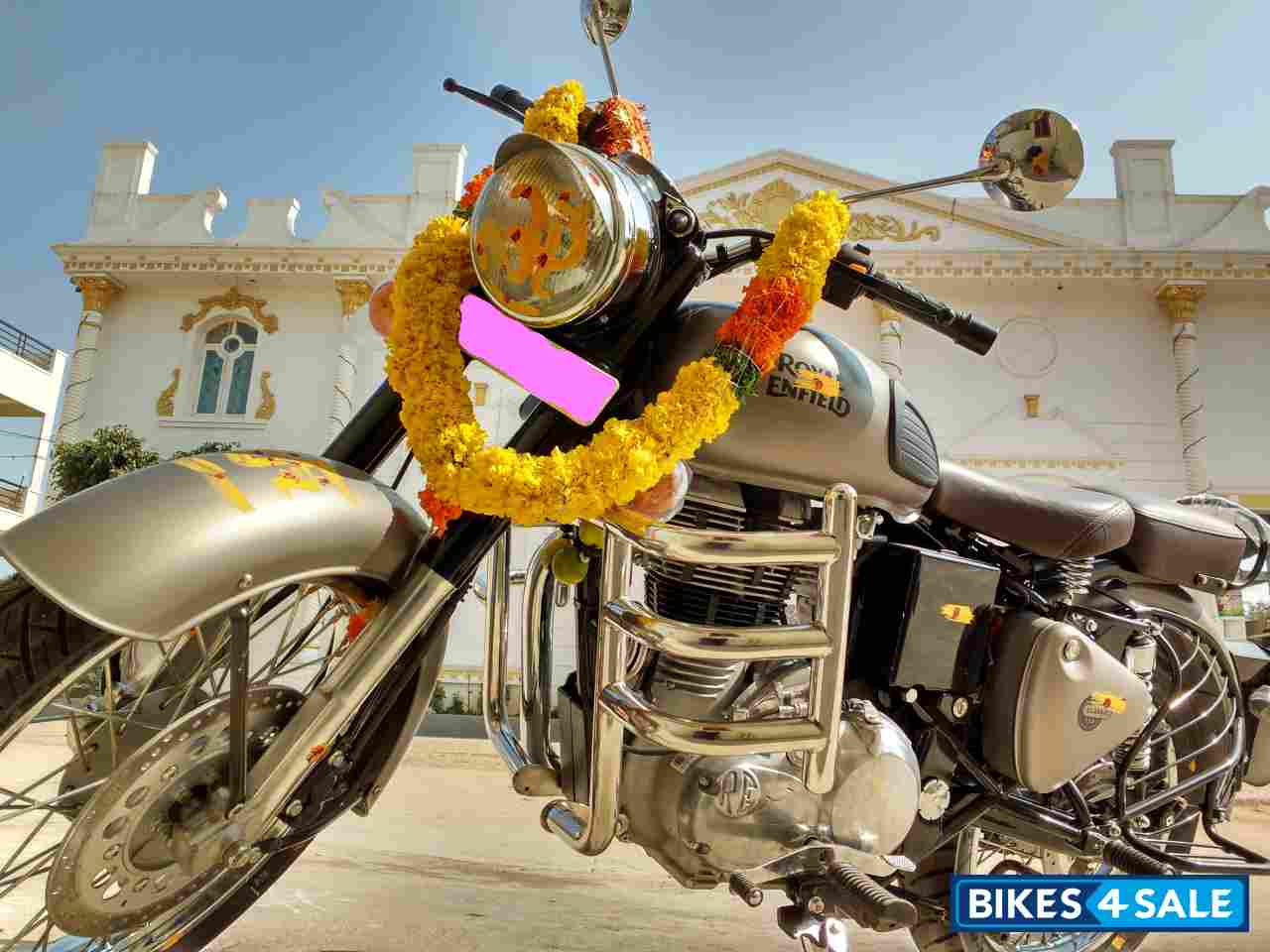 Gunmetal Gray Royal Enfield Classic Gunmetal Grey