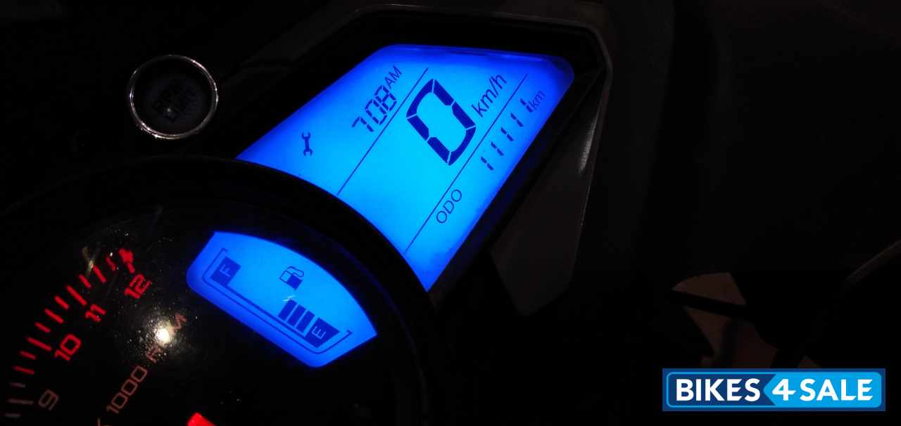 Demon Black Bajaj Pulsar RS 200 ABS Demon Black Bajaj Pulsar RS 200 ABS