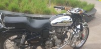 Black Royal Enfield Bullet Machismo A350