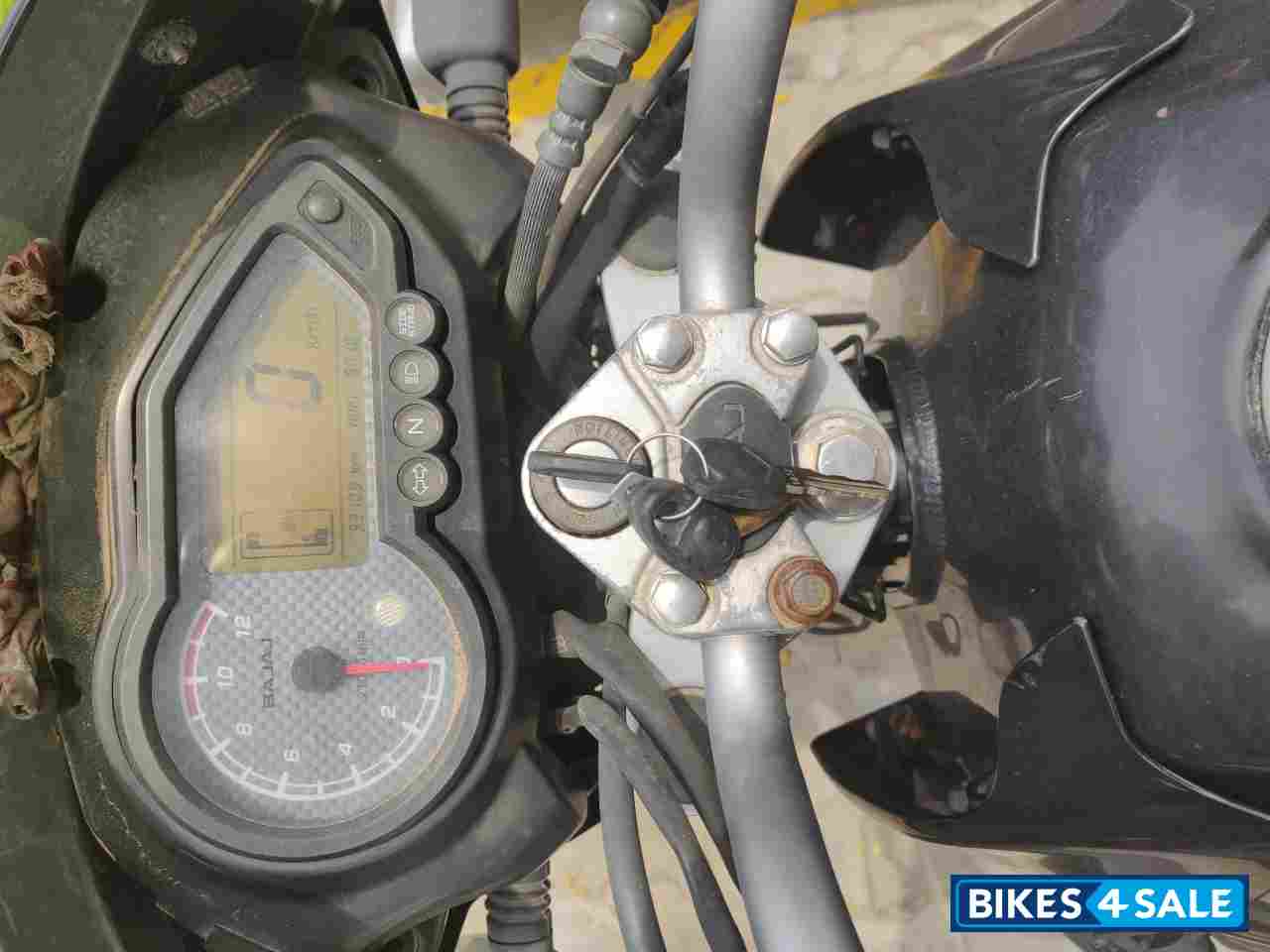 Black Bajaj Pulsar 150 DTSi