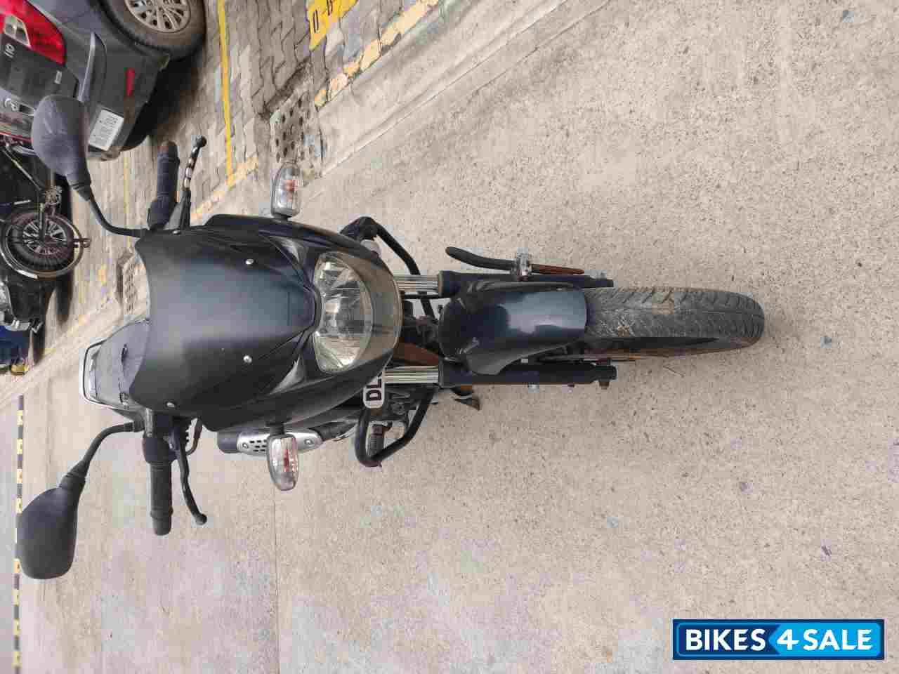 Black Bajaj Pulsar 150 DTSi