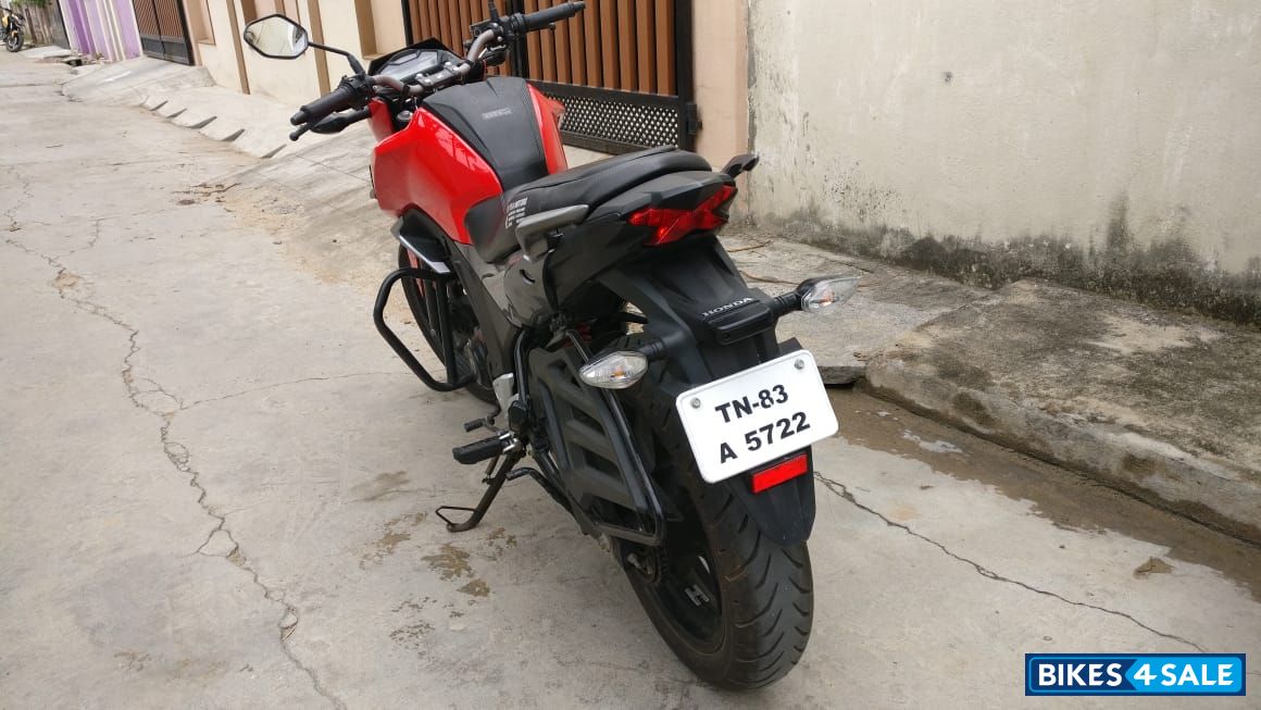 Used 2016 model Honda CB 160R for sale in Vellore. ID 179633