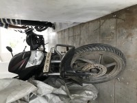 Black Honda CB Shine