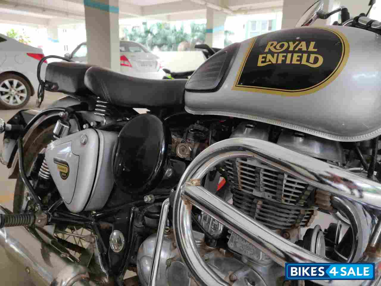Royal Enfield Classic 500