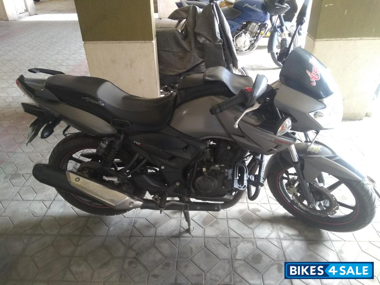 TVS Apache RTR 160 TVS Apache RTR 160