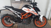 White KTM Duke 390