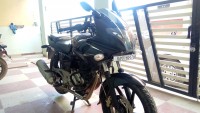 Black Bajaj Pulsar 220F