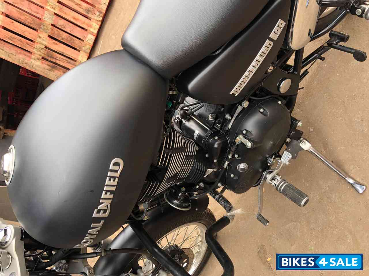 Stone Black Royal Enfield Thunderbird 500 Stone Black Royal Enfield Thunderbird 500