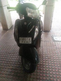 Black Suzuki Access 125