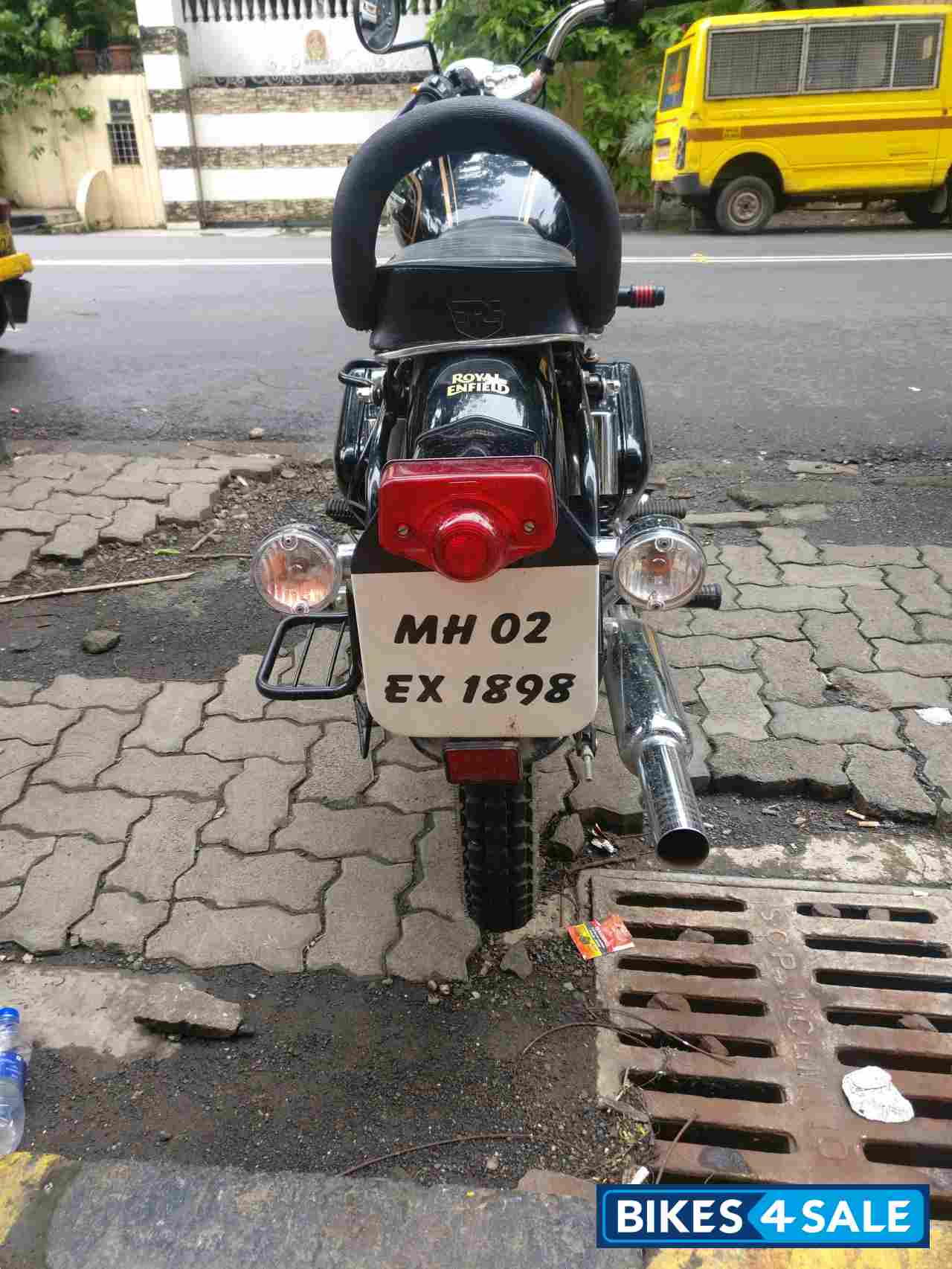 Royal Enfield Bullet Standard 350