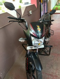 Black Honda CB Shine