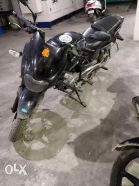Black Bajaj Pulsar 180 DTSi