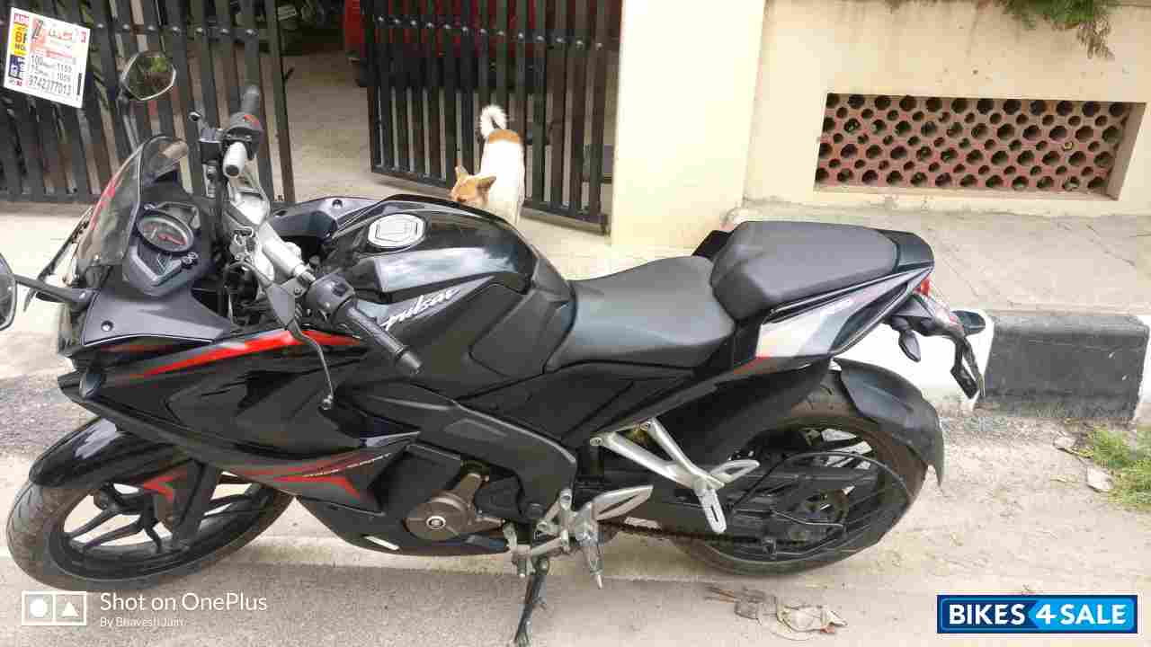 Red And Black Bajaj Pulsar RS 200