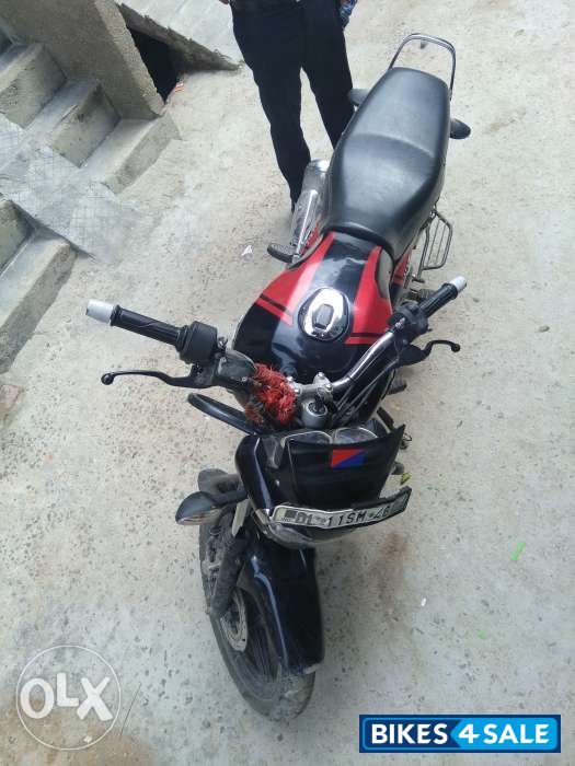 Bajaj V15