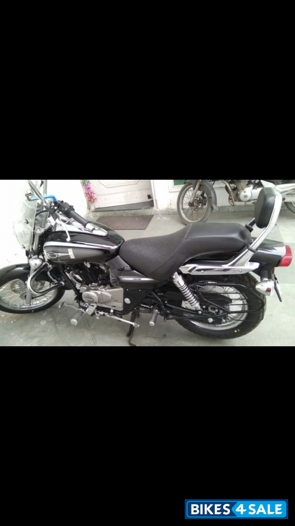 Bajaj Avenger Cruise 220