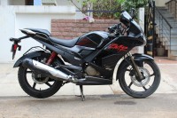 Black Hero Karizma ZMR