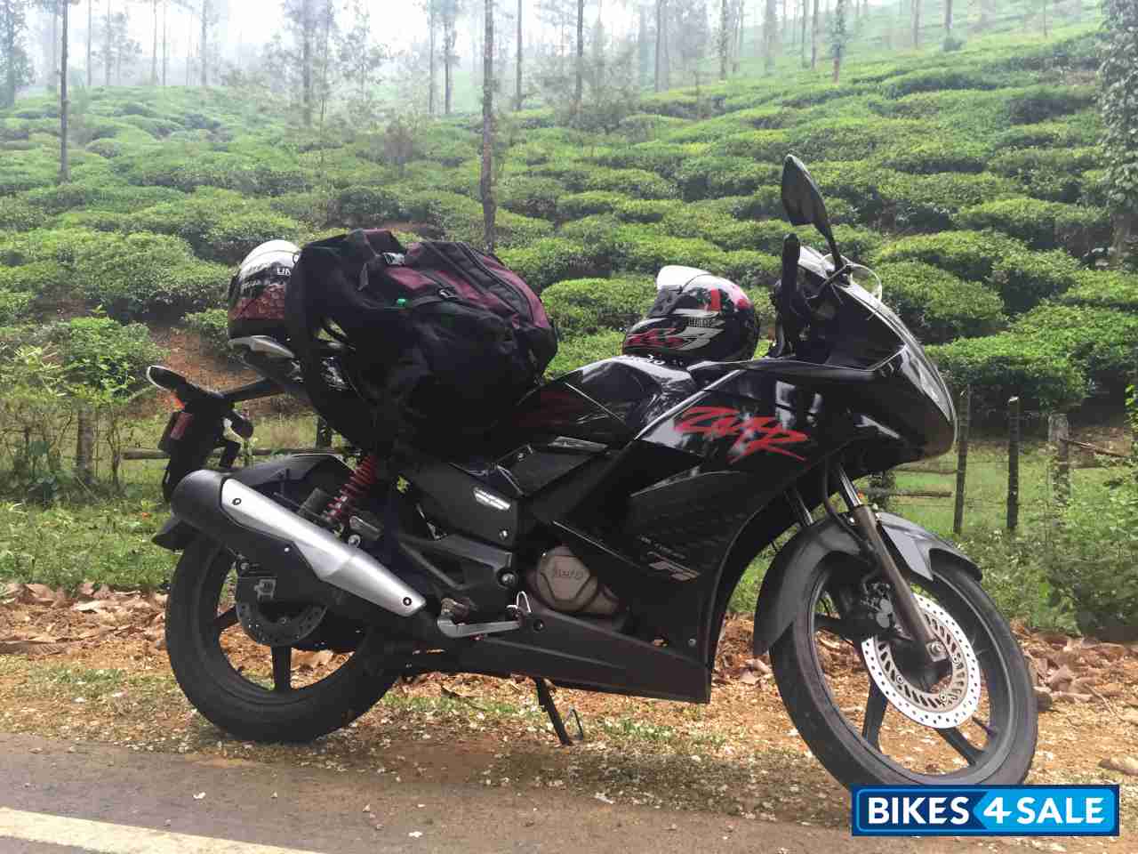 Black Hero Karizma ZMR Black Hero Karizma ZMR