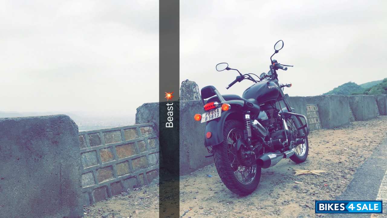 Stone Royal Enfield Thunderbird TwinSpark 350