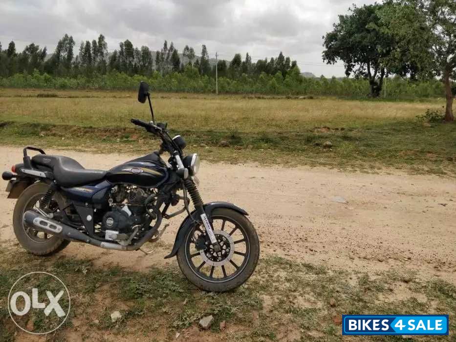 Blue Bajaj Avenger Street 150 Blue Bajaj Avenger Street 150