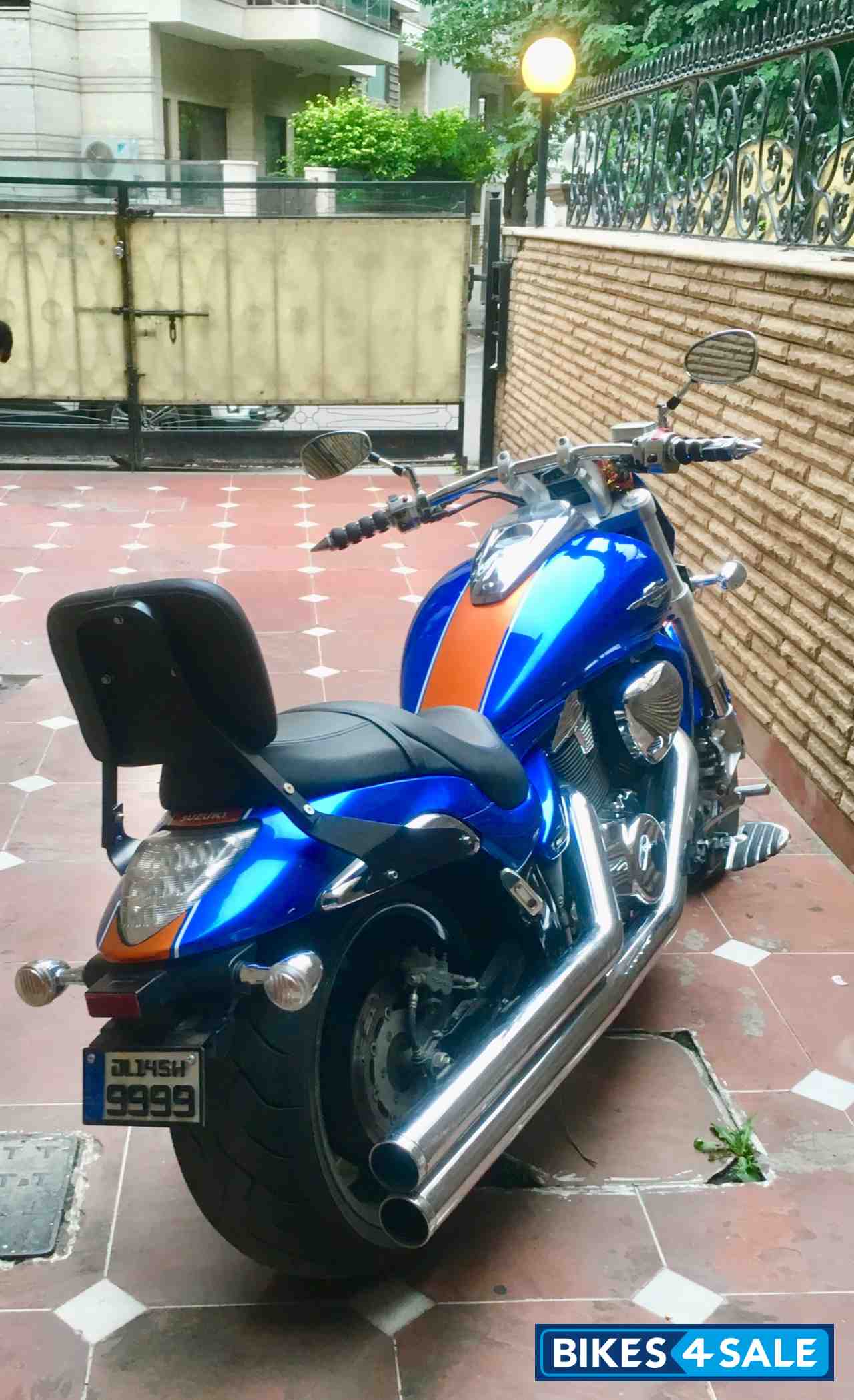 Electric Blue Suzuki Intruder M1800R