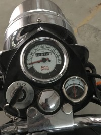 Black Royal Enfield Classic 350