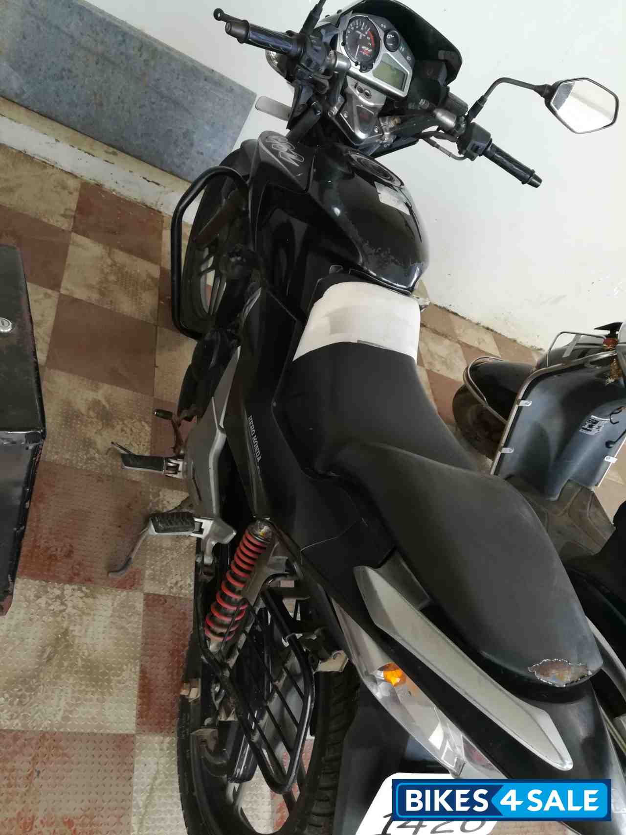 Black Hero CBZ Xtreme