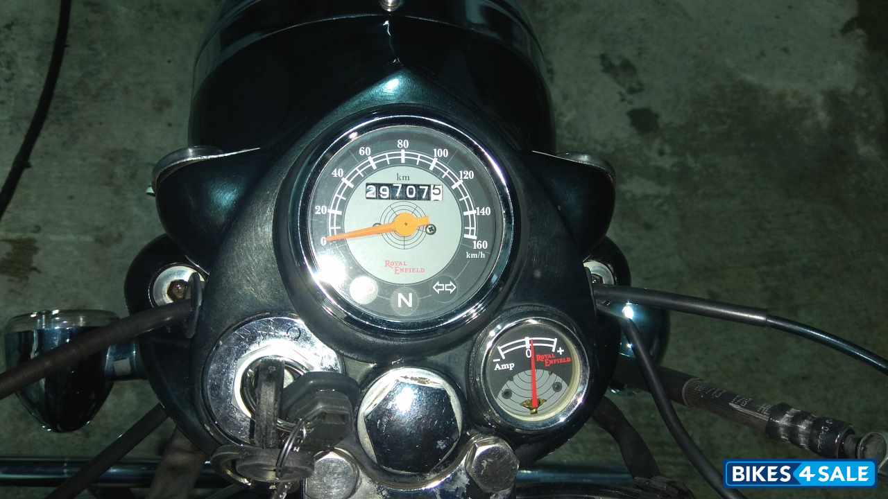 Black Royal Enfield Bullet Electra