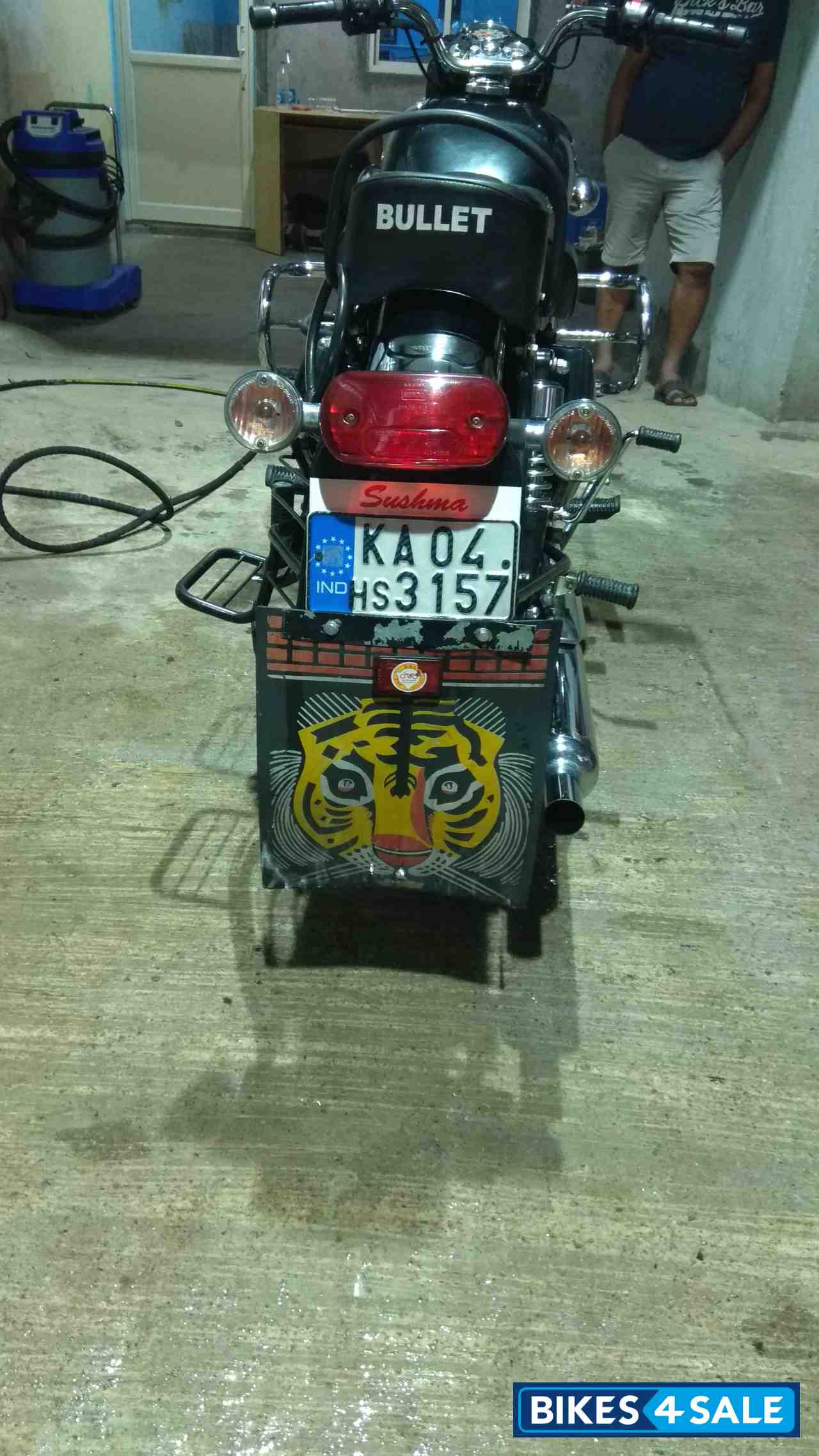 Black Royal Enfield Bullet Electra