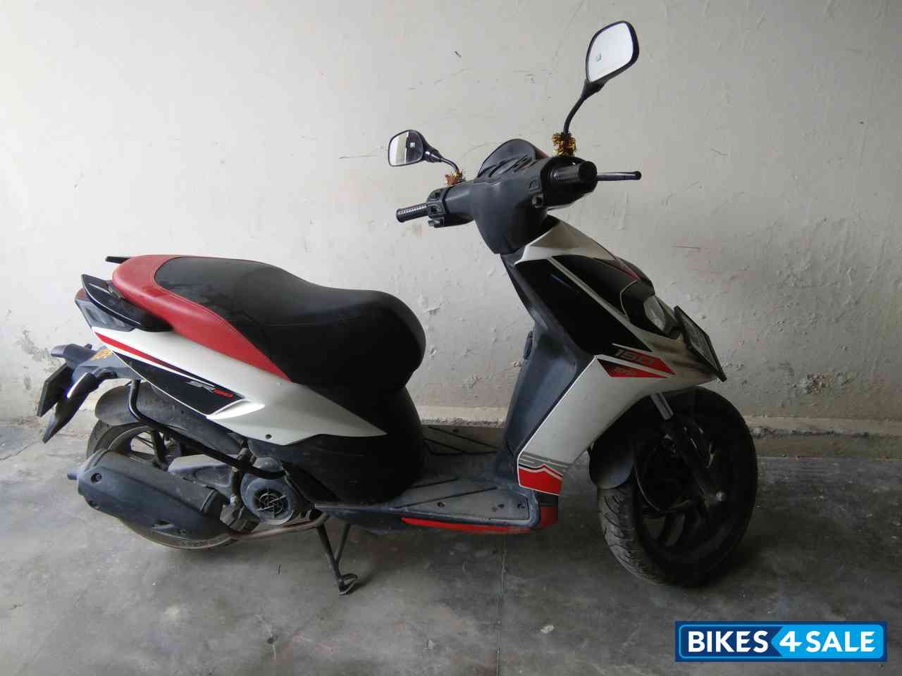Aprilia SR 150