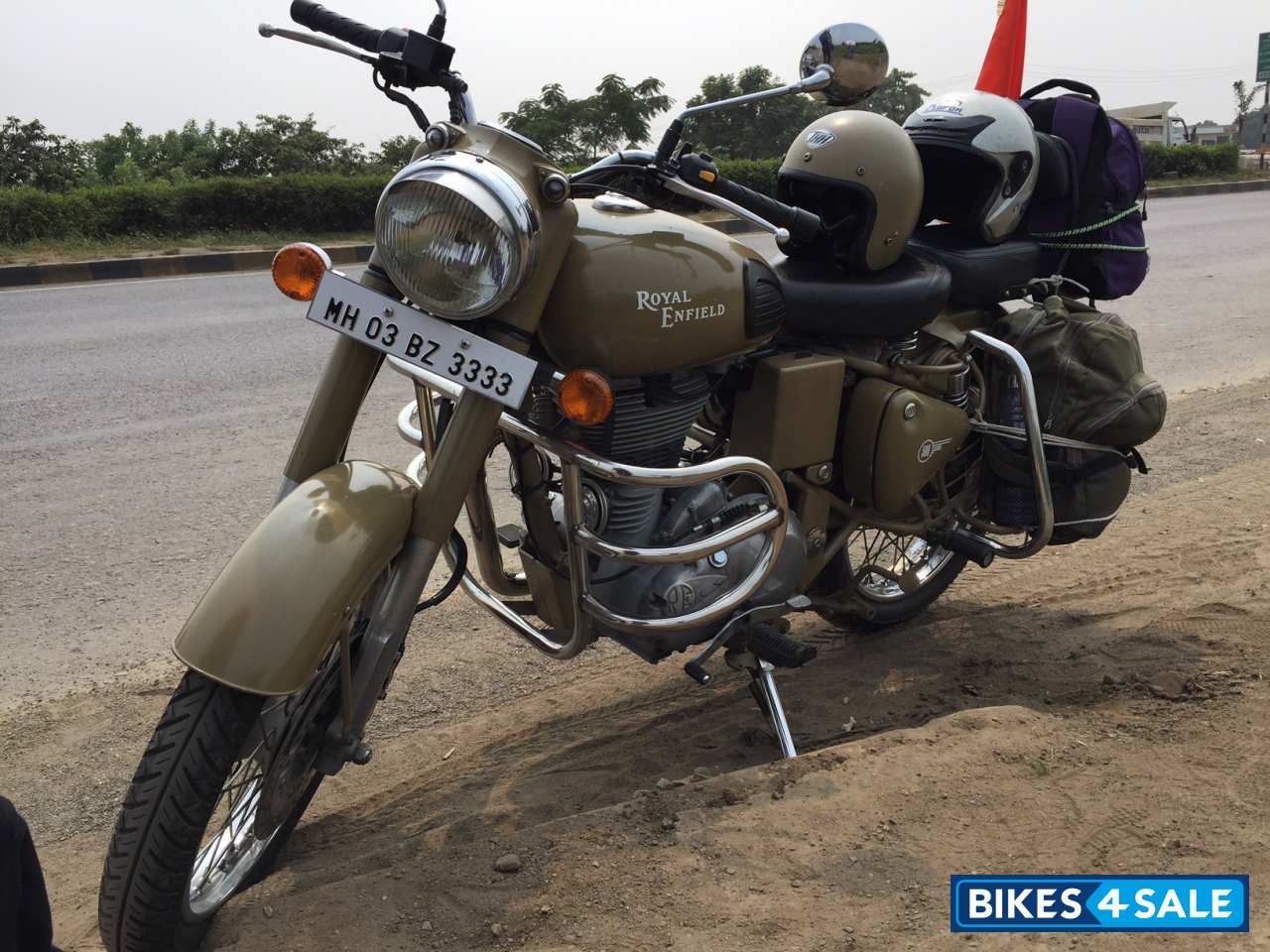 Royal Enfield Classic Desert Storm