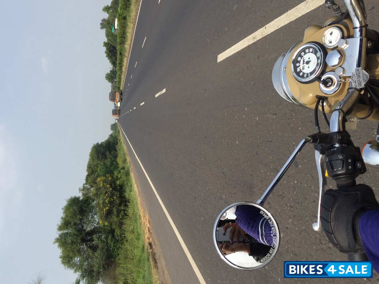 Royal Enfield Classic Desert Storm