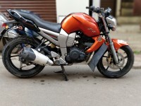 Orange Yamaha FZ16